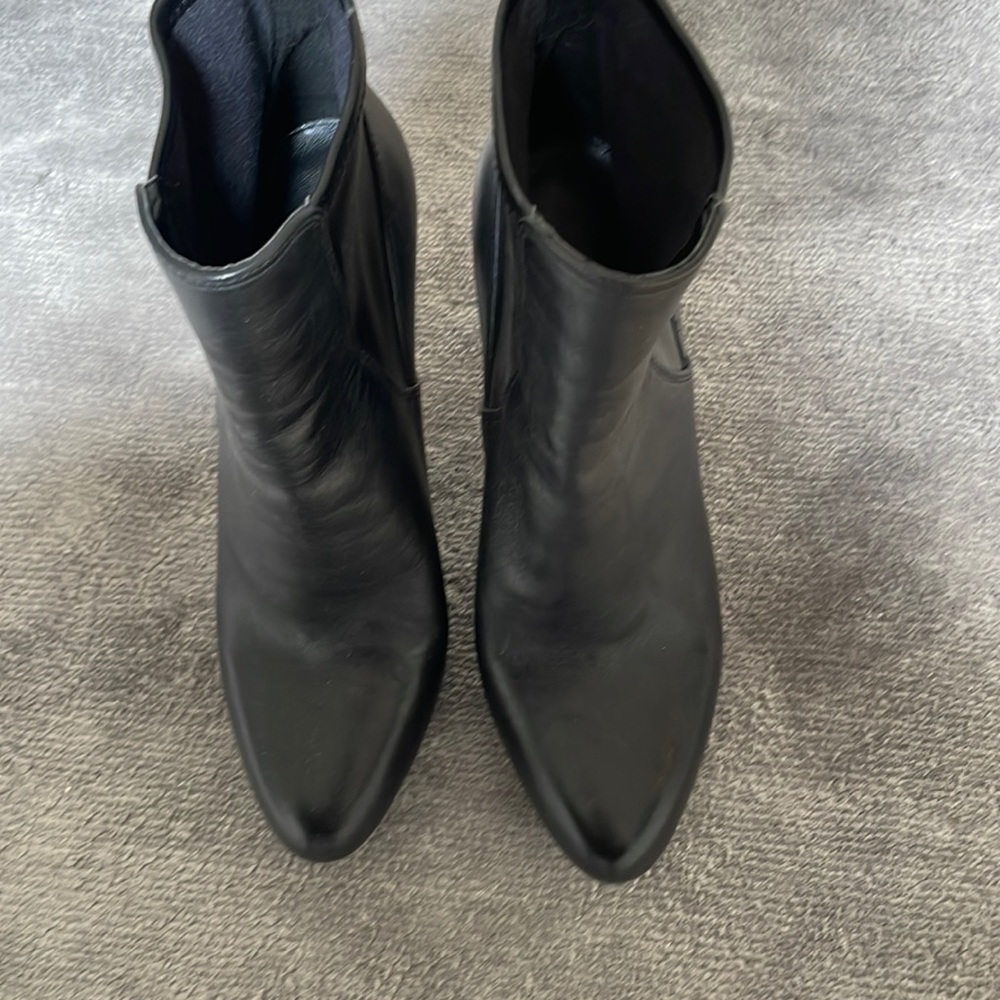 Like New Nine West Boots